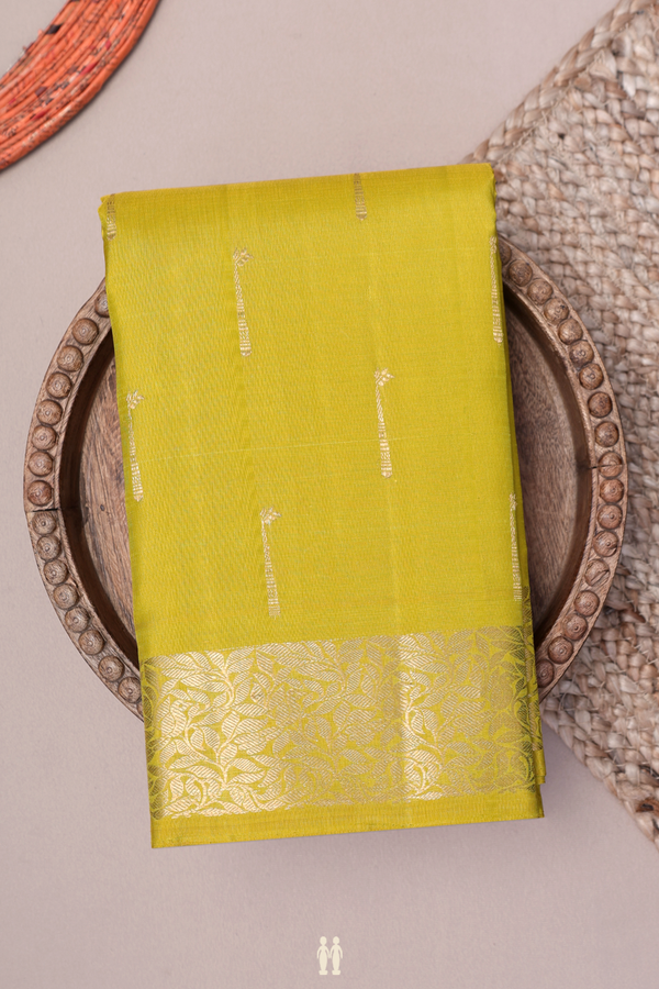 Kanchipuram Silk Saree In Sunflower Yellow With Zari Motifs