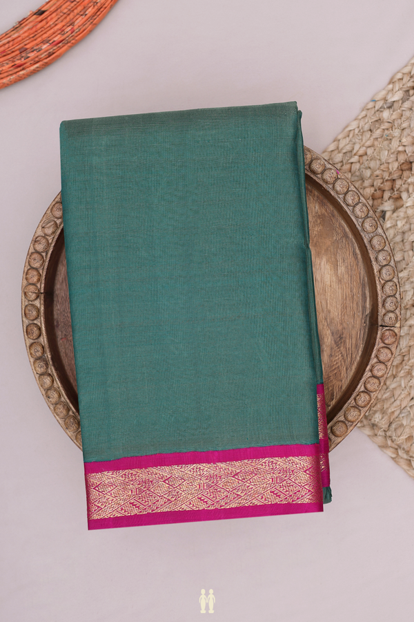 Kanchipuram Silk Saree In Green With Korvai Border