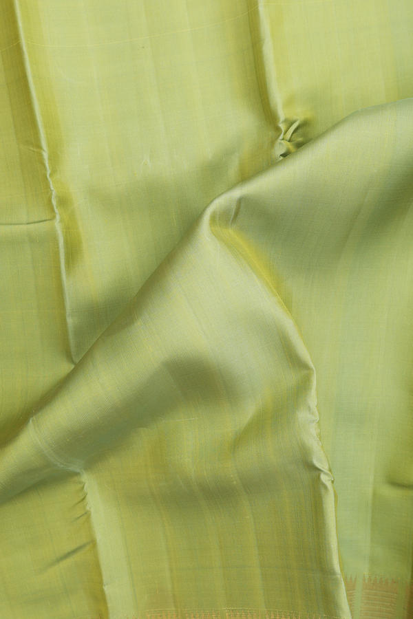 Kanchipuram Silk Saree In Plain Green With Zari Border