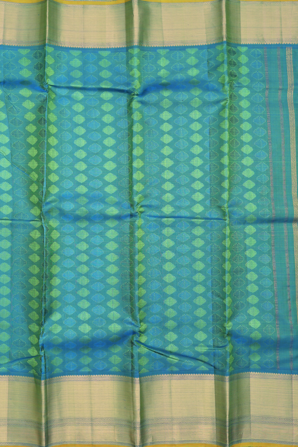 Kanchipuram Silk Saree In Dual Tone With Jacquard Pattern