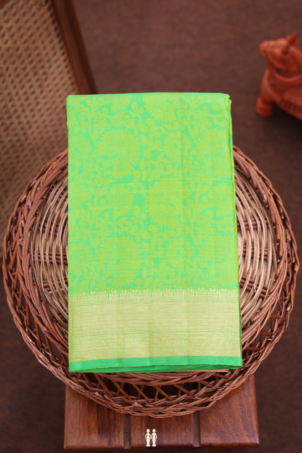 Kanchipuram Silk Saree In Parrot Green With Jacquard Pattern