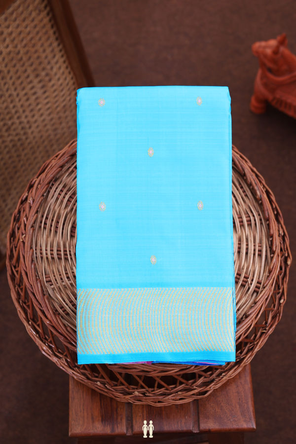Kanchipuram Silk Saree In Deep Sky Blue With Floral Buttis