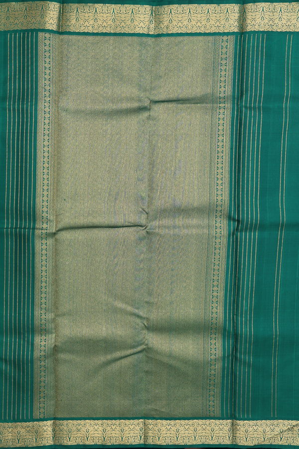 Kanchipuram Silk Saree In Parrot Green With Jacquard Pattern