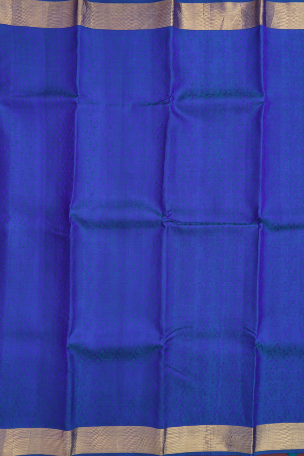 Kanchipuram Silk Saree In Dual Tone With Jacquard Pattern