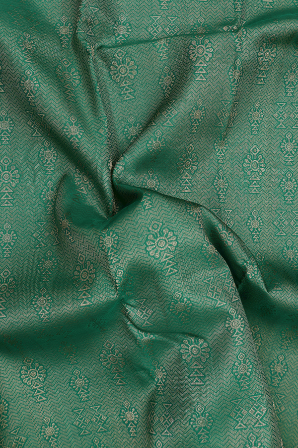 Kanchipuram Silk Saree In Forest Green With Brocade Design