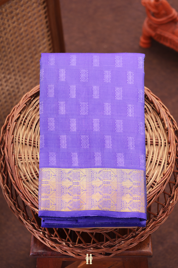 Kanchipuram Silk Saree In Violet With Threadwork Buttas
