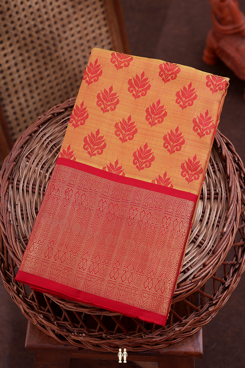 Kanchipuram Silk Saree In Dual Tone With Threadwork Buttas