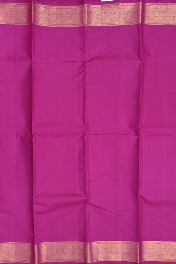 Kanchipuram Silk Saree In Magenta With Zari Border