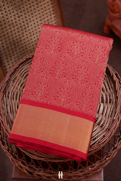 Kanchipuram Silk Saree In Scarlet Red With Brocade Design