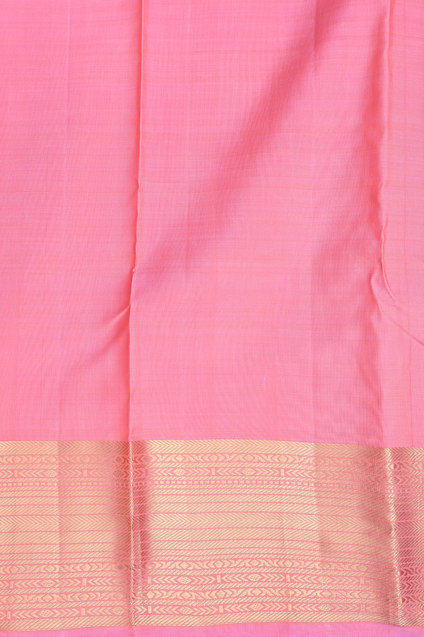 Kanchipuram Silk Saree In Pink Along Checks With Buttas