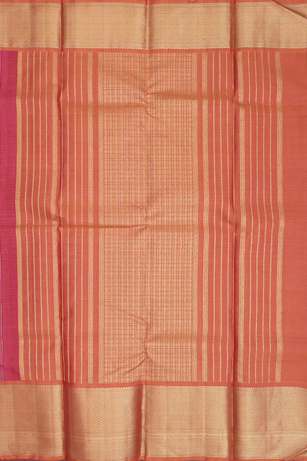 Kanchipuram Silk Saree In Berry Purple With Ogee Design
