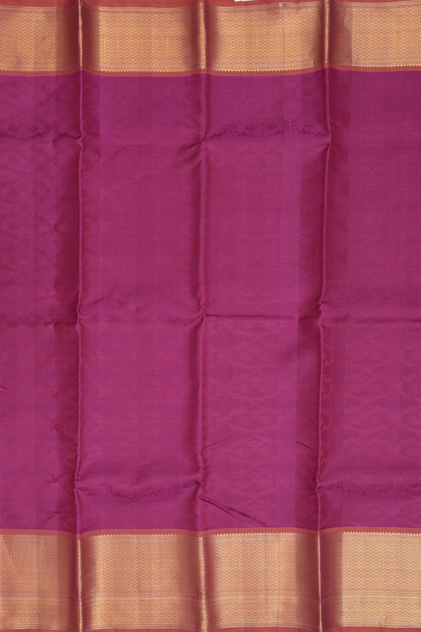 Kanchipuram Silk Saree In Berry Purple With Ogee Design