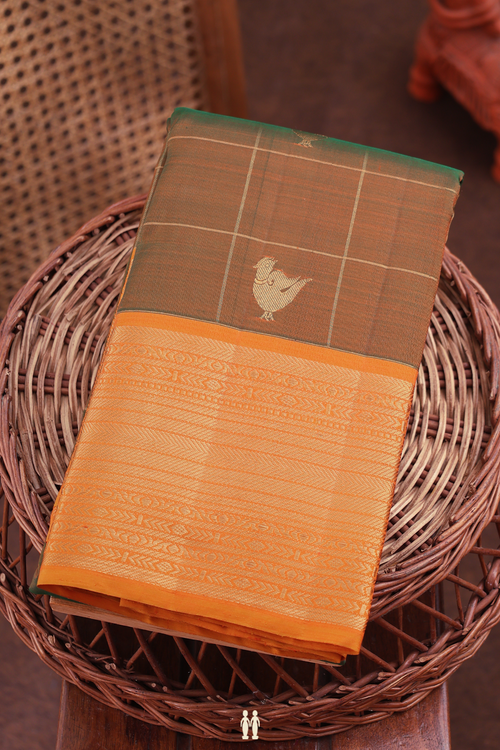 Kanchipuram Silk Saree In Dual Tone Along Stripes With Buttas