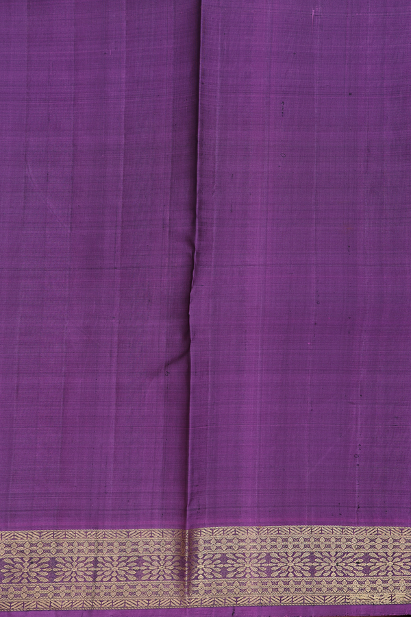 Kanchipuram Silk Saree In Royal Blue With Floral Buttas