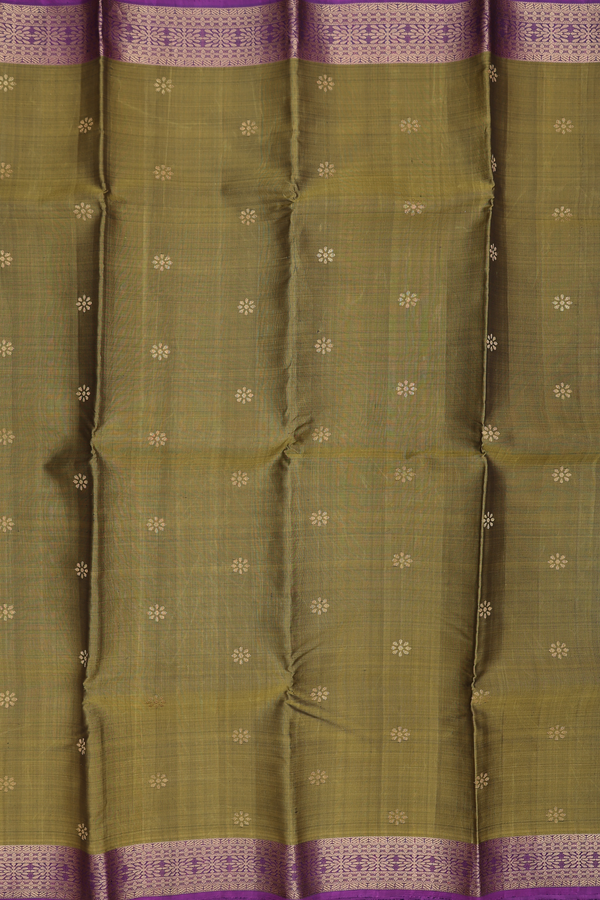 Kanchipuram Silk Saree In Mehendi Green With Floral Buttas