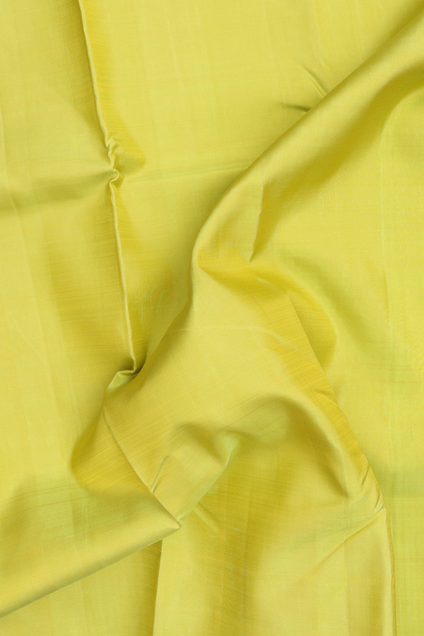 Kanchipuram Silk Saree In Lemon Yellow With Korvai Border