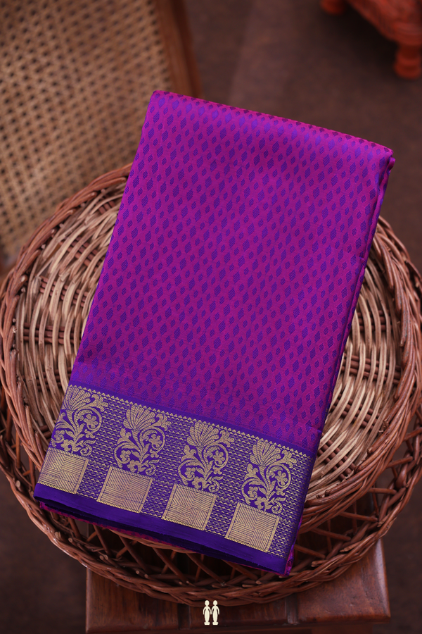 Kanchipuram Silk Saree In Purple With Jacquard Pattern