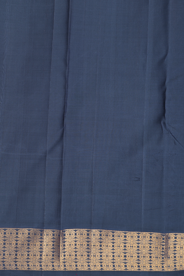 Kanchipuram Silk Saree In Pigeon Blue With Diamond Buttas
