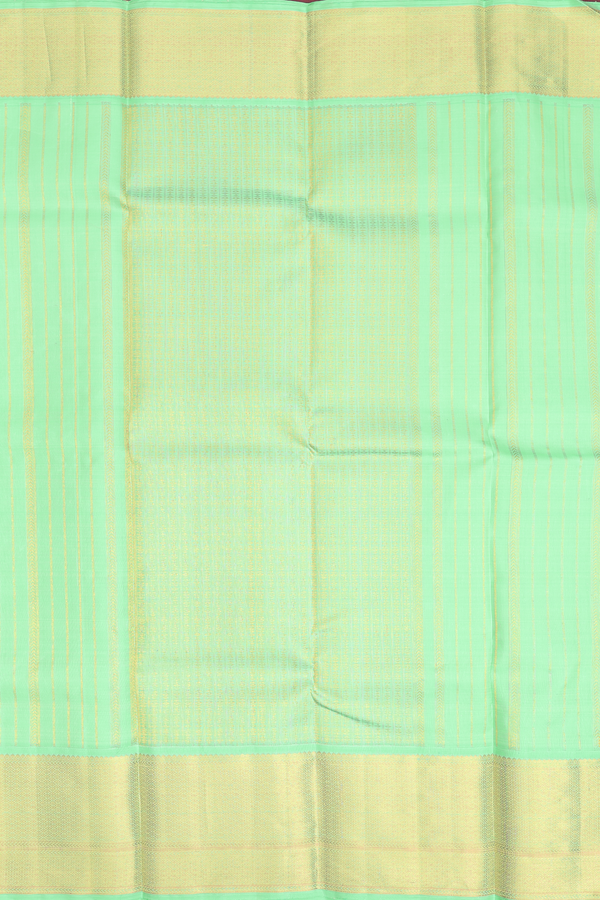Kanchipuram Silk Saree In Light Green With Threadwork Buttas