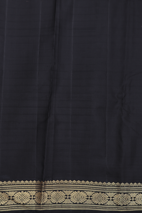 Kanchipuram Silk Saree In Chilli Red With Stripes Design