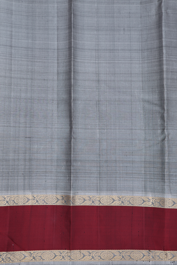 Kanchipuram Silk Saree In Prussian Blue With Malli Moggu BUttas