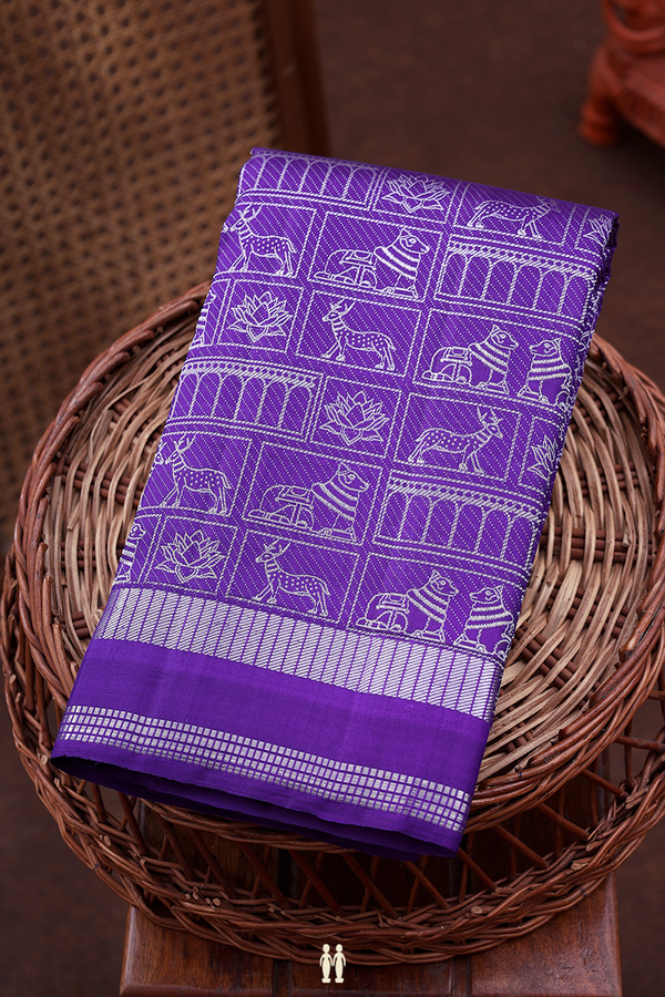 Kanchipuram Silk Saree In Purple With Brocade Design