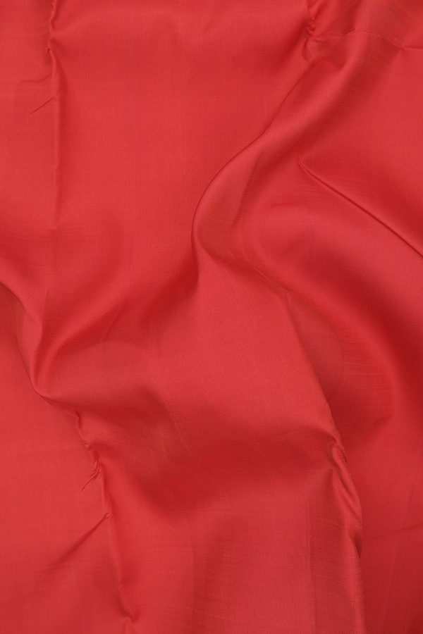 Kanchipuram Silk Saree In Chilli Red With Contrast Border