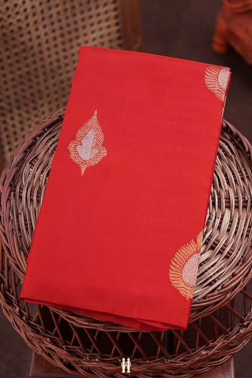 Kanchipuram Silk Saree In Spiced Orange With Zari Motifs
