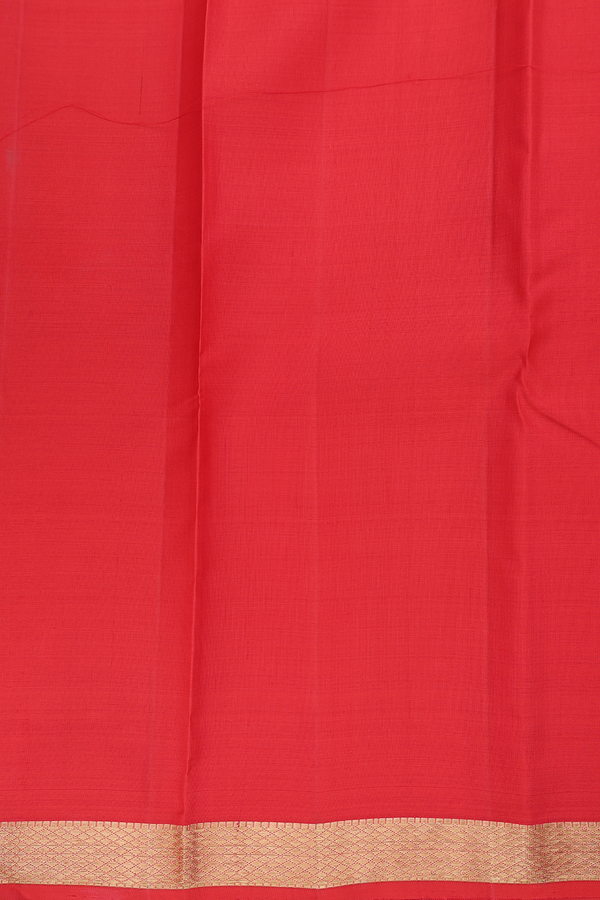 Kanchipuram Silk Saree In Scarlet Red With Zari Border