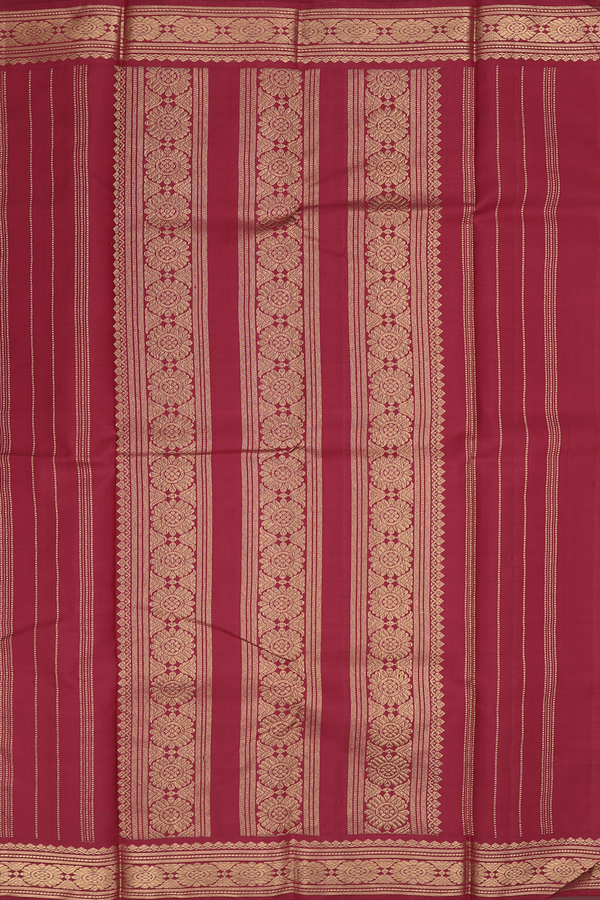 Kanchipuram Silk Saree In Parrot Green With Stripes Design