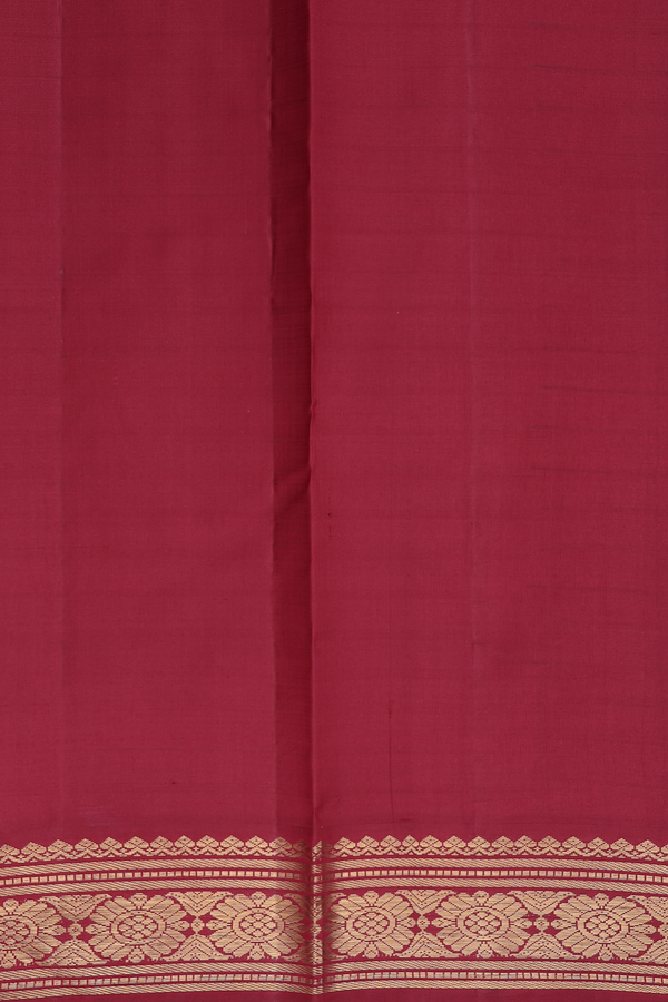 Kanchipuram Silk Saree In Parrot Green With Stripes Design