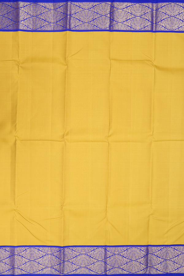 Kanchipuram Silk Saree In Royal Yellow With Contrast Border