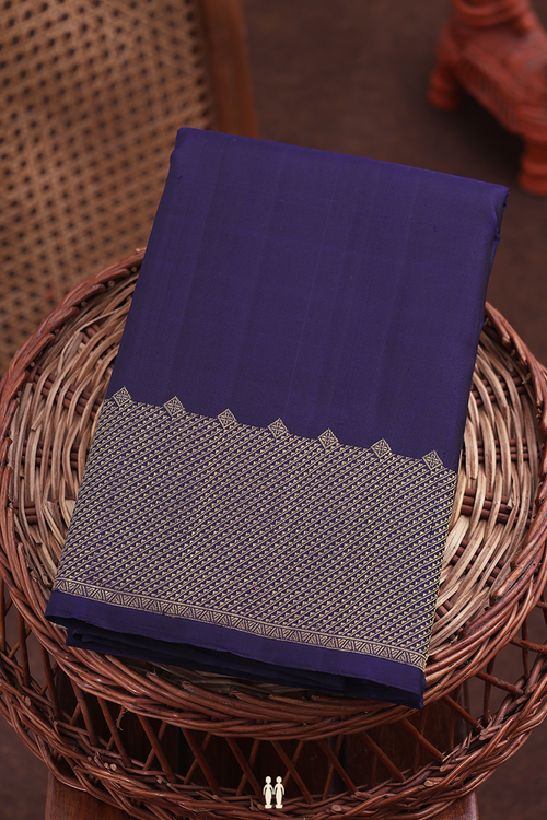 Kanchipuram Silk Saree In Navy Blue With Diagonal Border