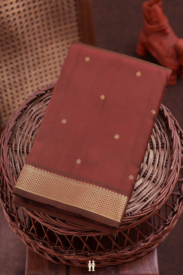 Kanchipuram Silk Saree In Dual Tone With Floral Buttis