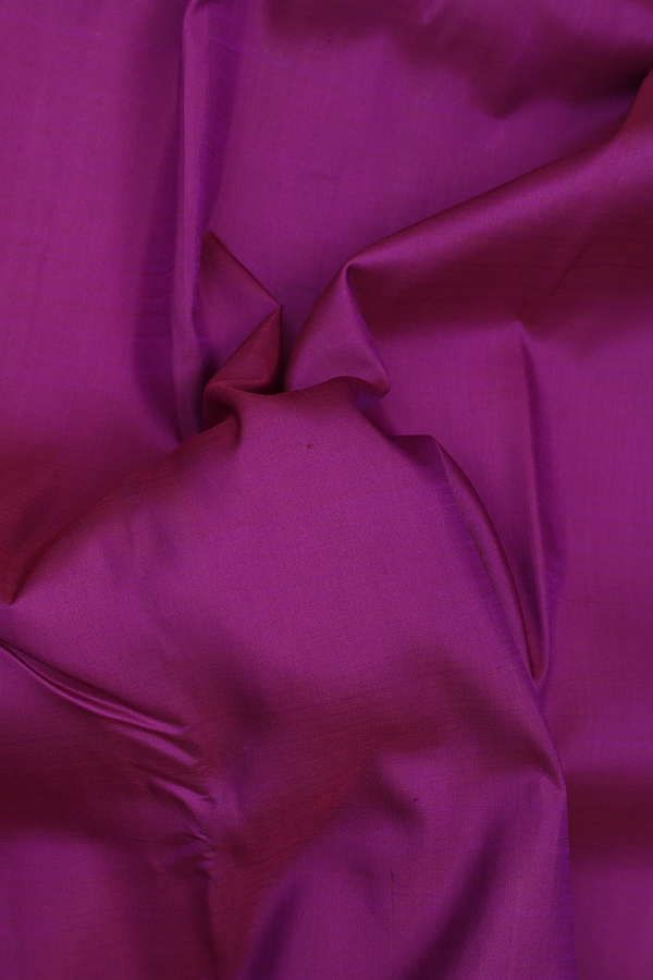 Kanchipuram Silk Saree In Purple With Twill Weave Border