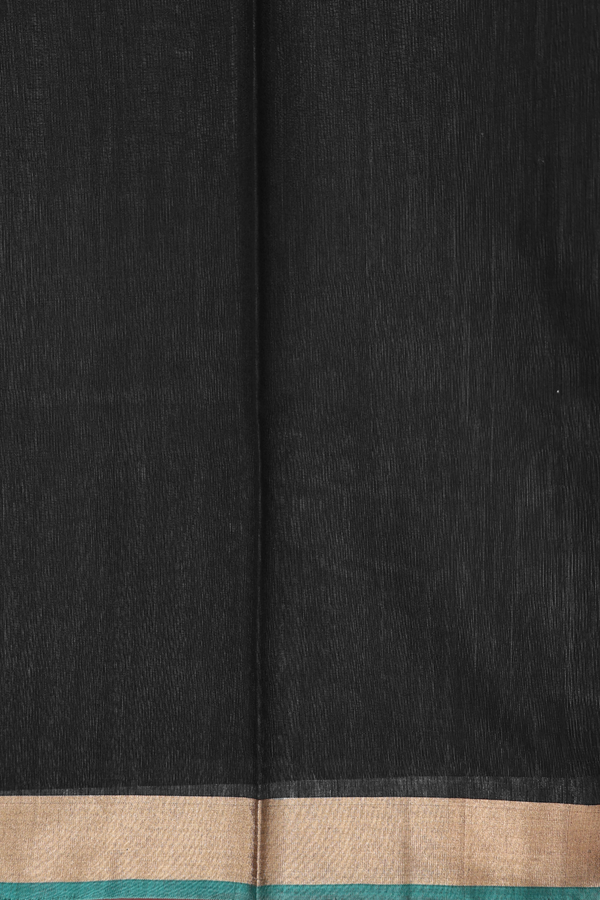 Kora Silk Cotton Saree In Black With Floral Buttas