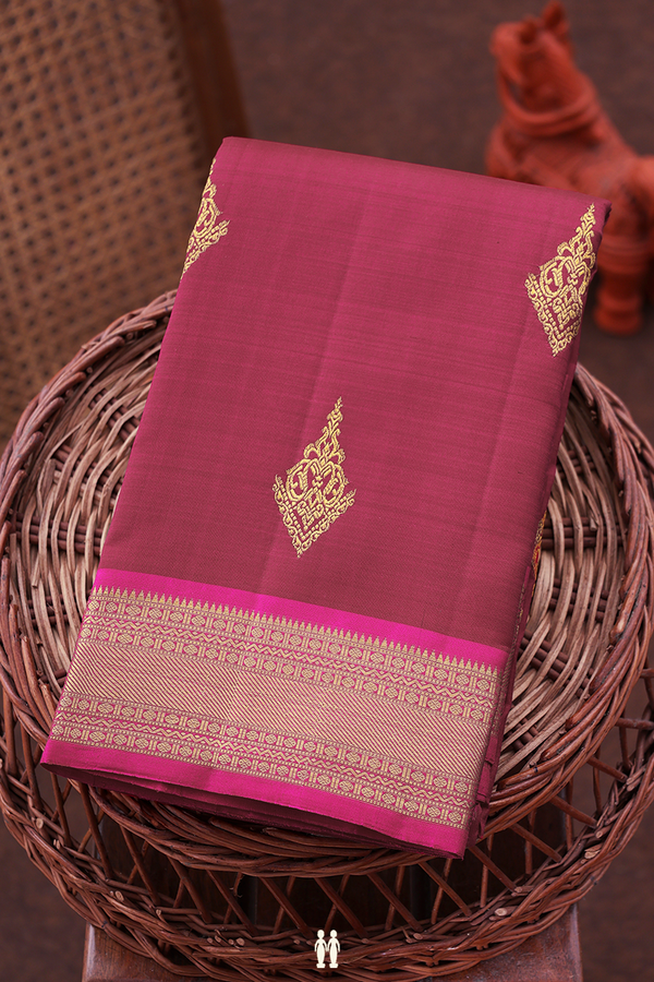 Kanchipuram Silk Saree In Crimson Red With Zari Buttas