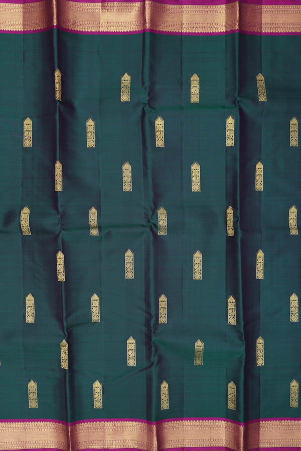 Kanchipuram Silk Saree In Forest Green With Zari Motifs