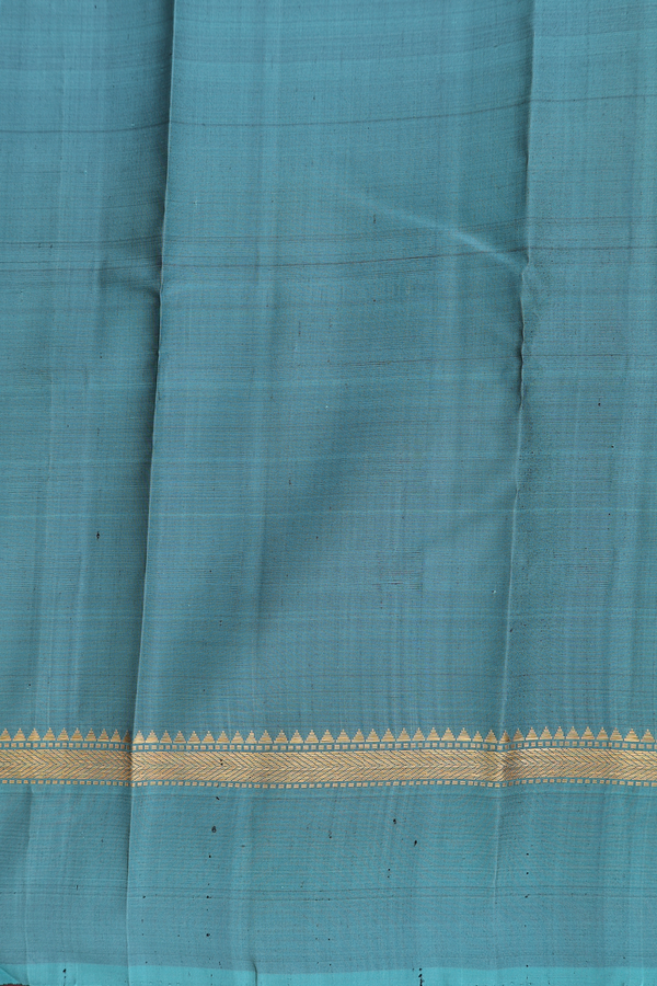 Kanchipuram Silk Saree In Black With Floral Buttas