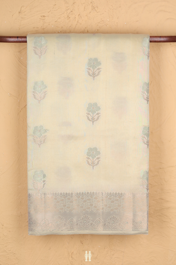 Raw Silk Saree In White With Floral Buttas