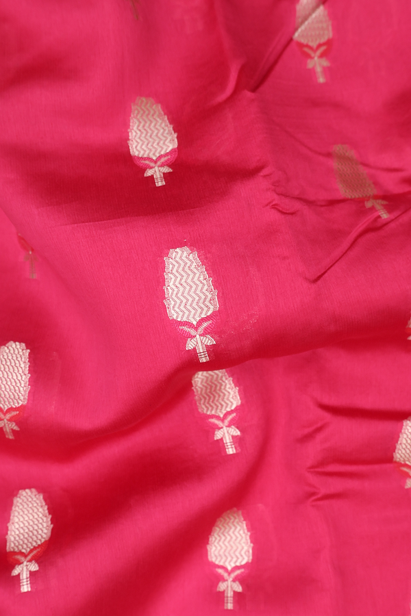 Raw Silk Saree In Dark Pink With Floral Motifs