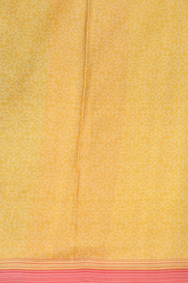 Printed Silk Saree In Ivory With Ogee Design