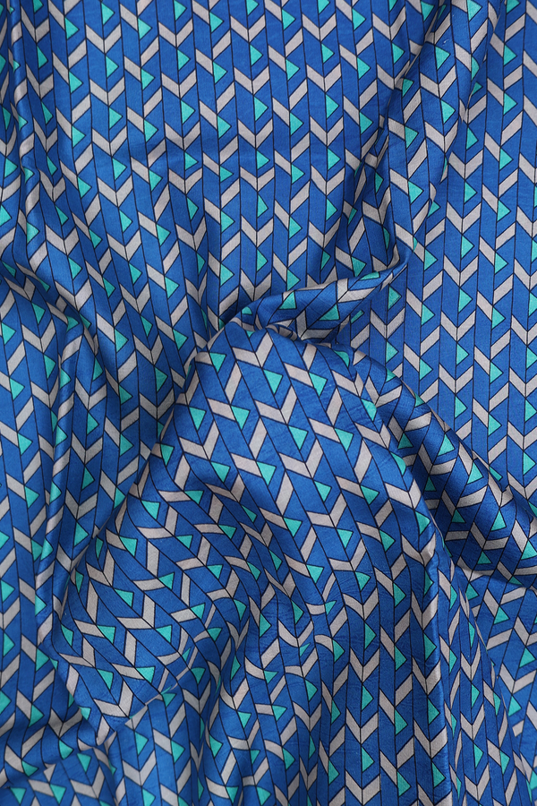 Printed Silk Saree In Multicolor With Allover Design