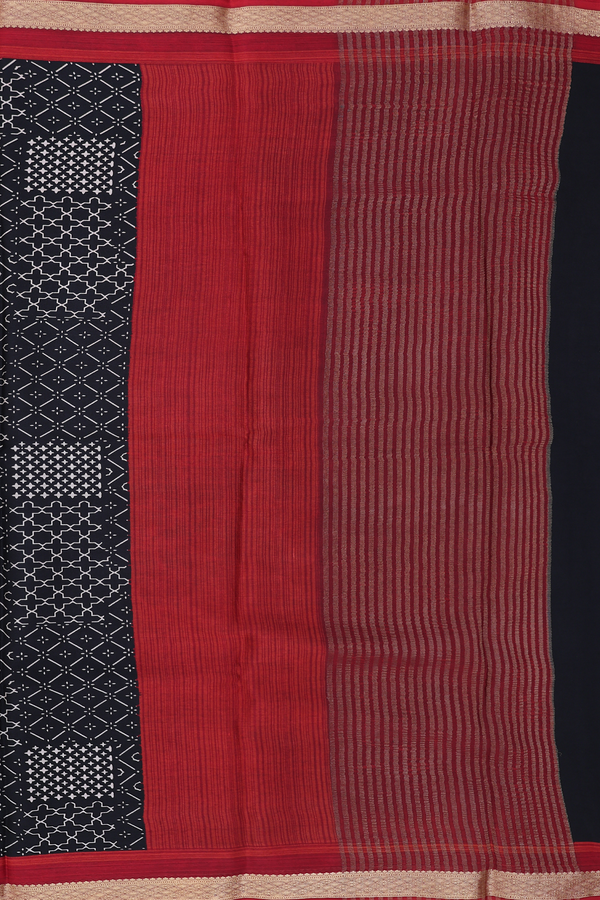 Crepe Saree In Black With Printed Design