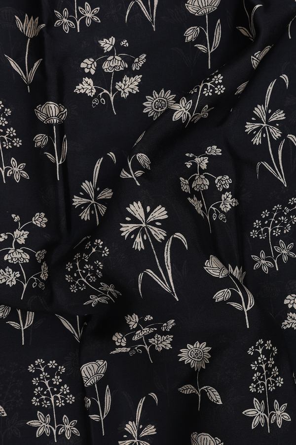 Crepe Saree In Black With Floral Motifs