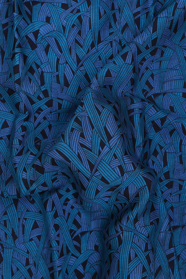 Crepe Saree In Black And Blue With Printed Design