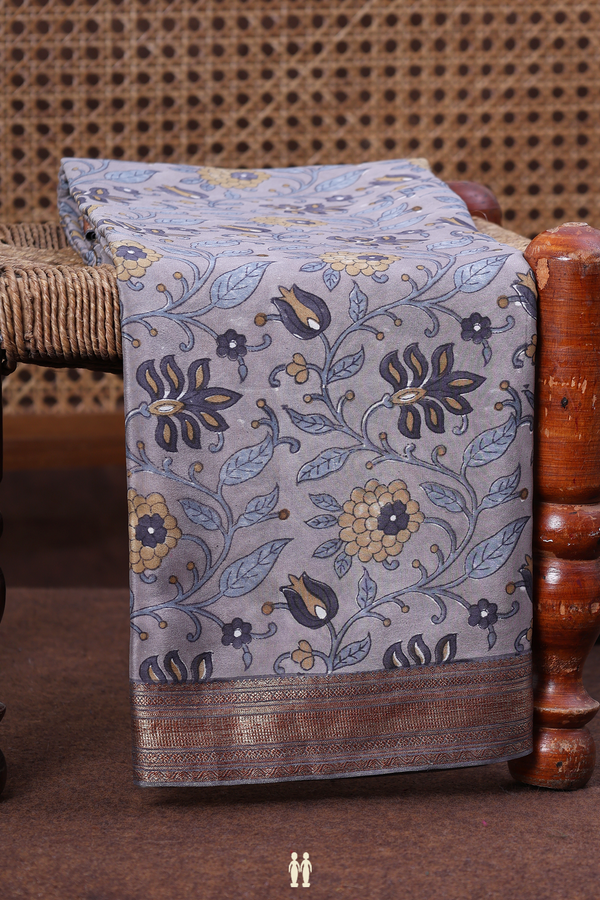 Crepe Saree In Dusty Lavender With Floral Printed Design