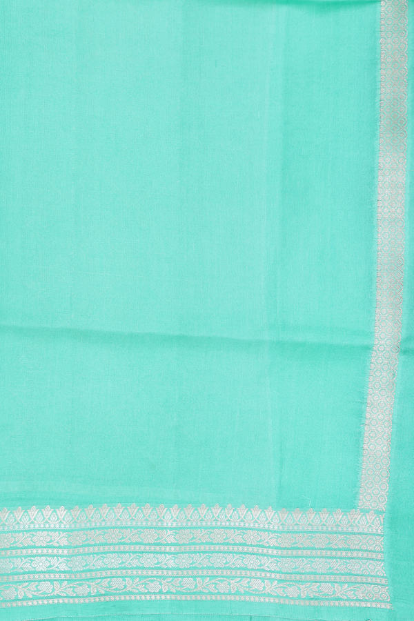 Raw Silk Saree In Green With Diamond Buttas