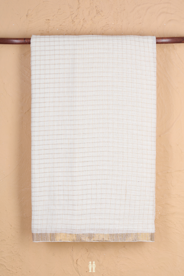 Linen Saree In White With Checks Design