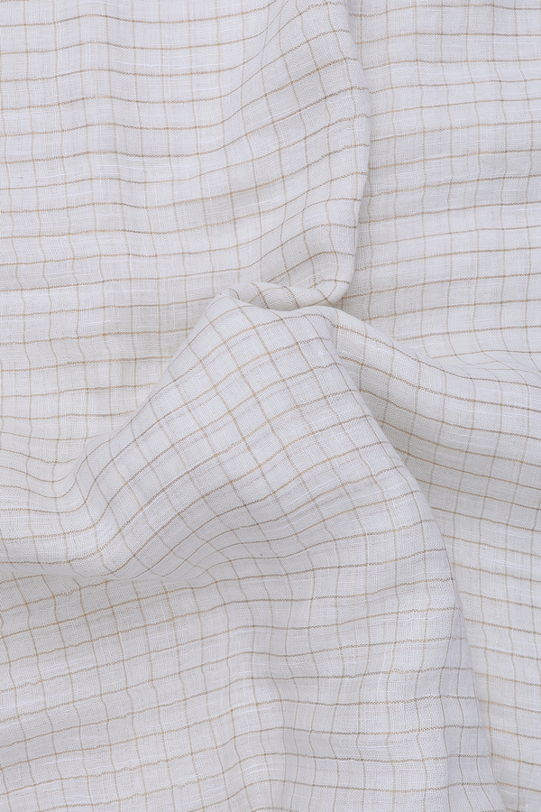 Linen Saree In White With Checks Design